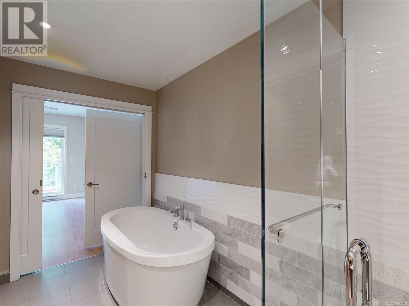 Photo 14 of 305 1820 Maple Ave S, Sooke BC