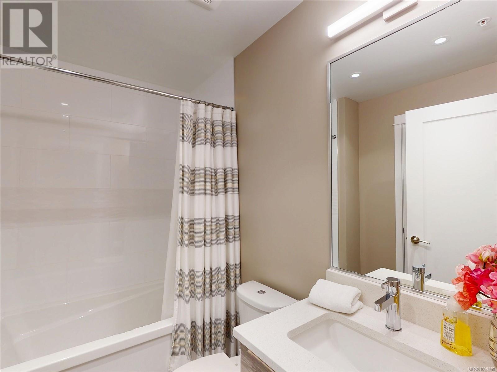Photo 15 of 305 1820 Maple Ave S, Sooke BC