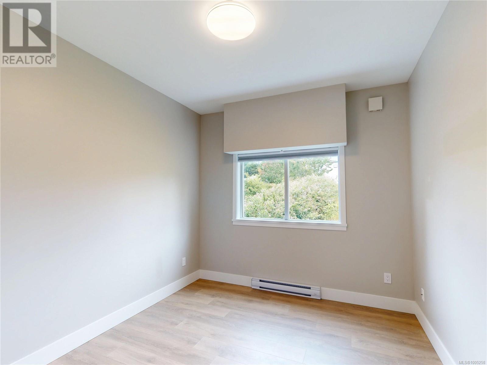 Photo 13 of 305 1820 Maple Ave S, Sooke BC