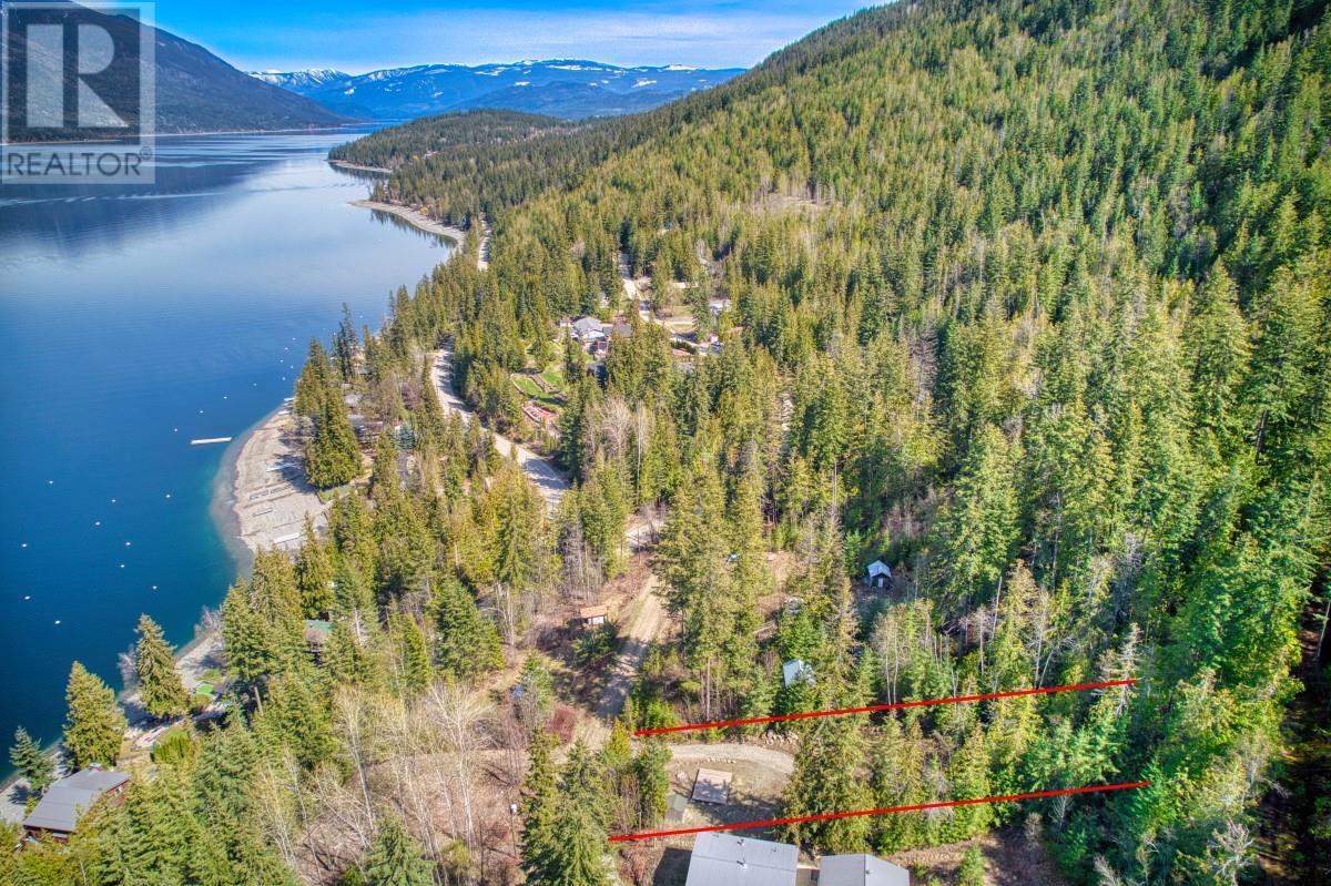 Photo 8 of 3950 Short Road, Eagle Bay BC
