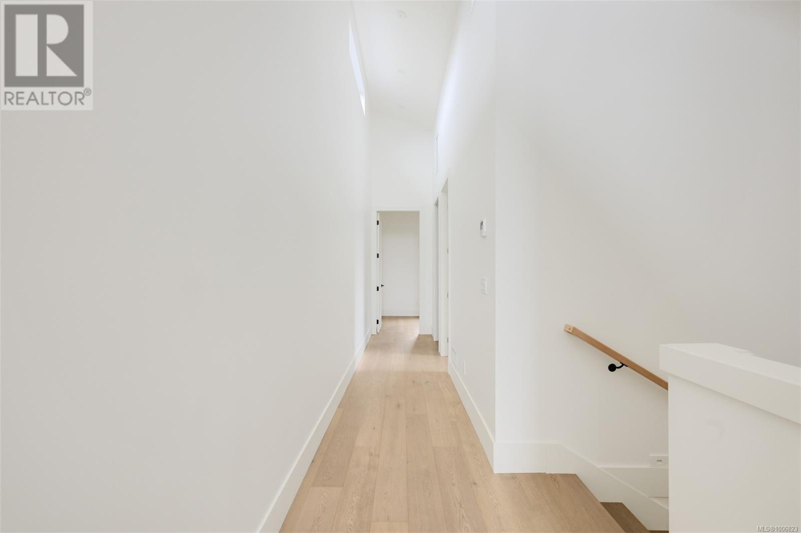  1624 Warren Gardens, Victoria
