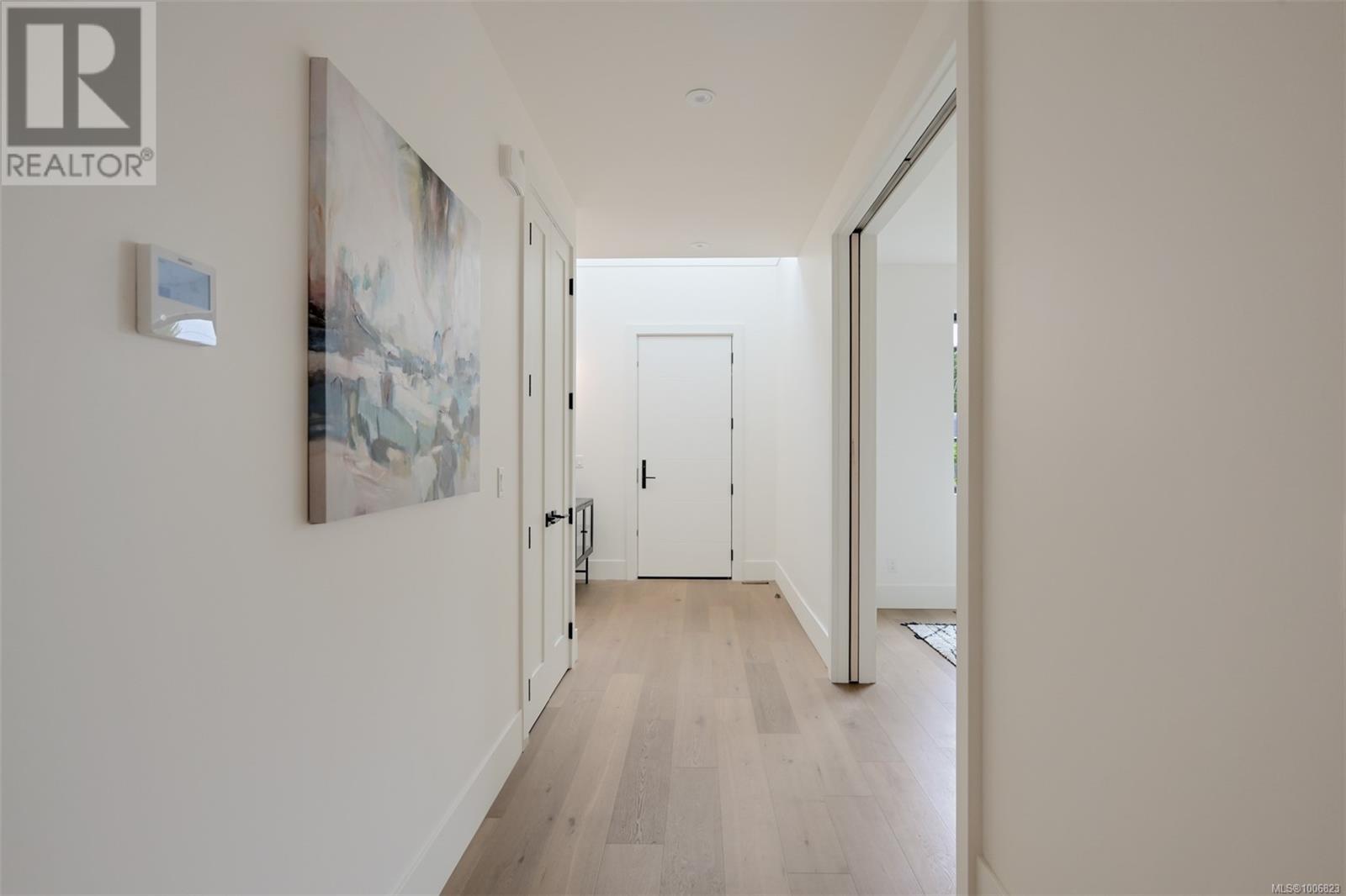  1624 Warren Gardens, Victoria