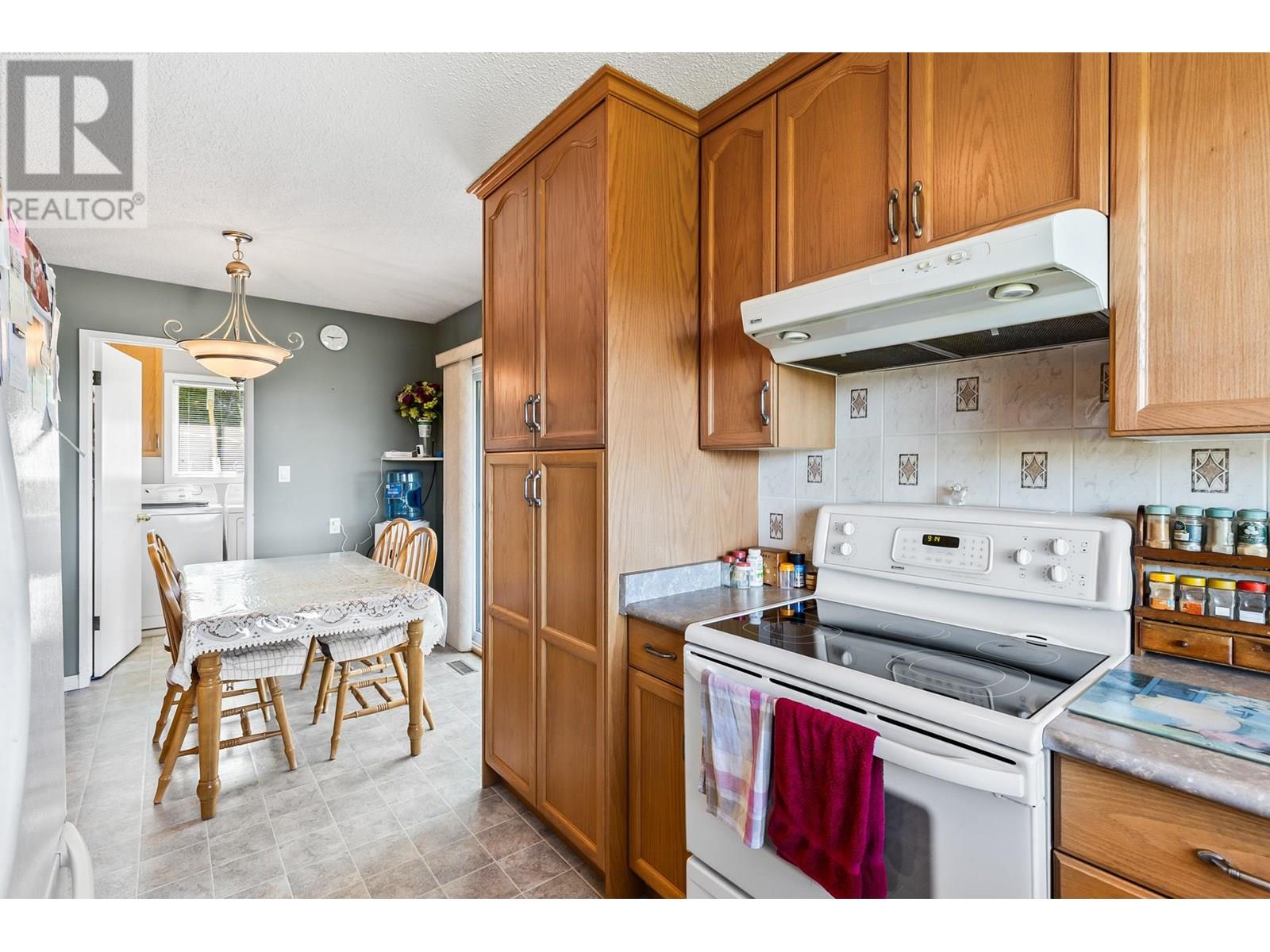 465 Seaford Road, Kelowna