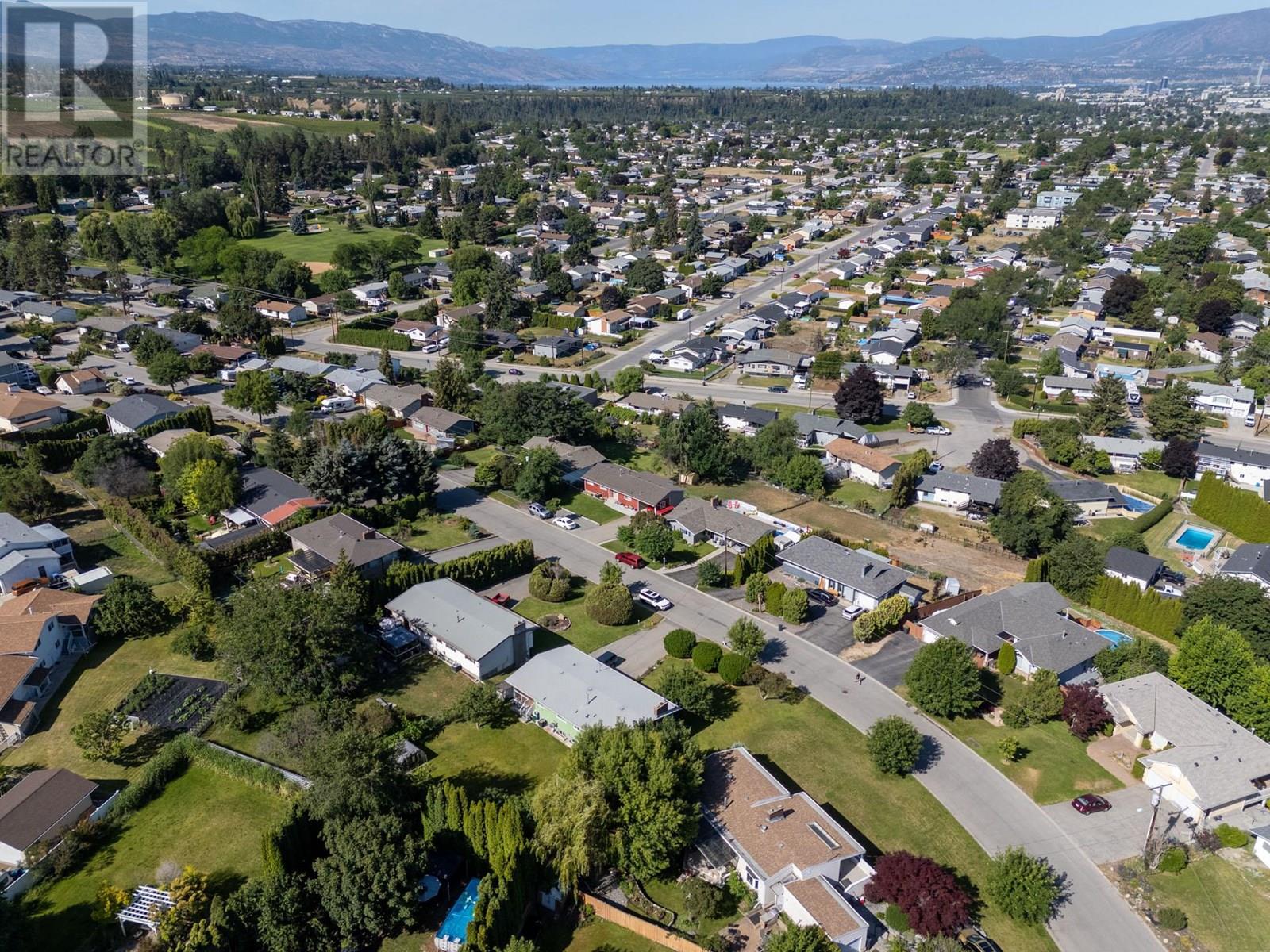 465 Seaford Road, Kelowna