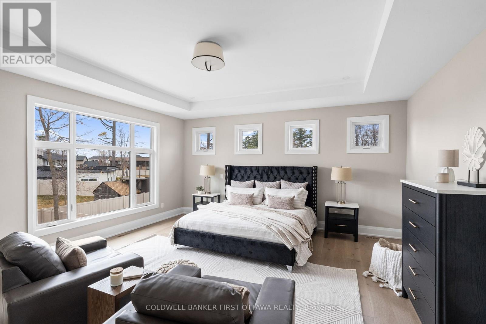 Photo 33 of 42 Parkland Crescent, Ottawa ON