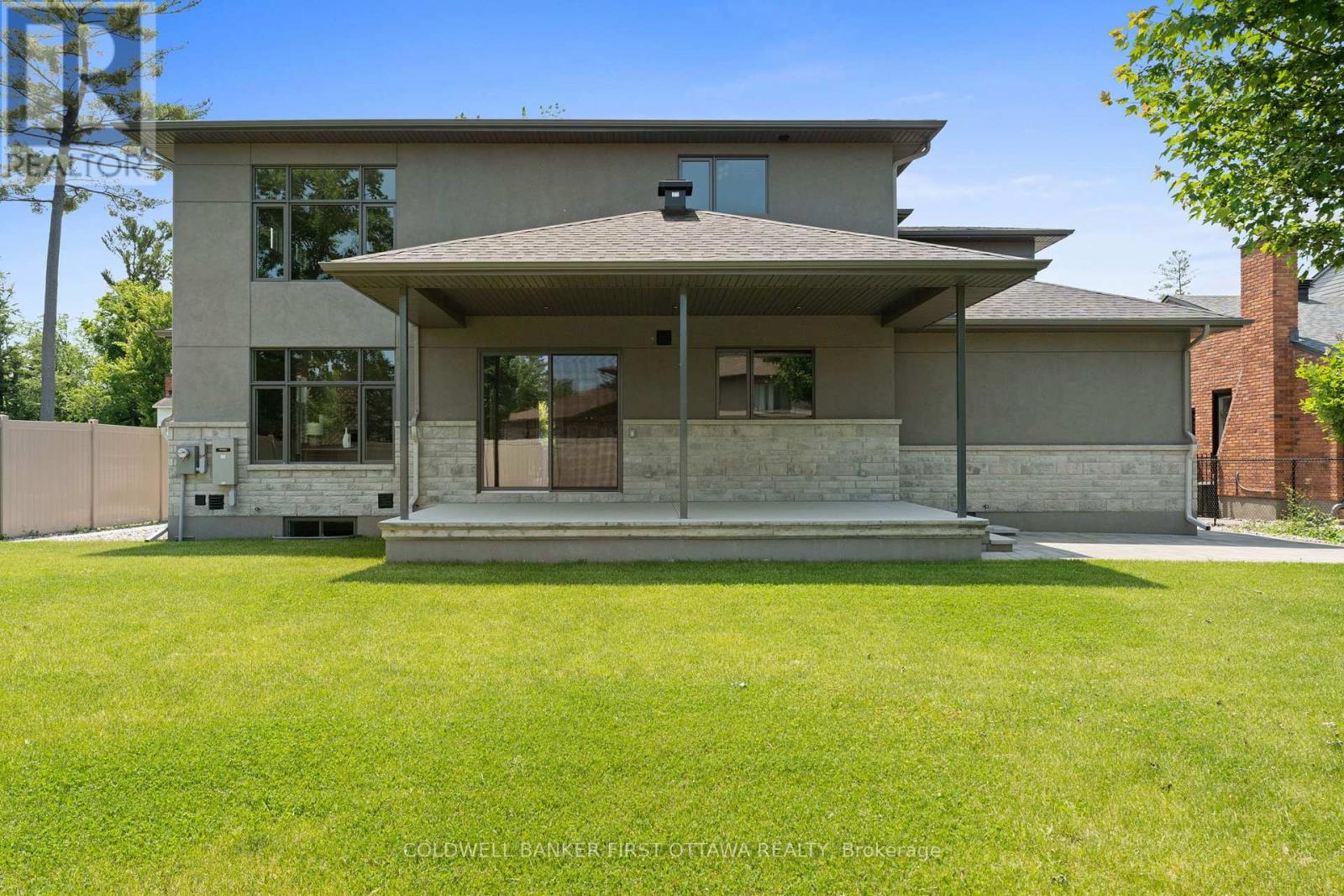 Photo 16 of 42 Parkland Crescent, Ottawa ON