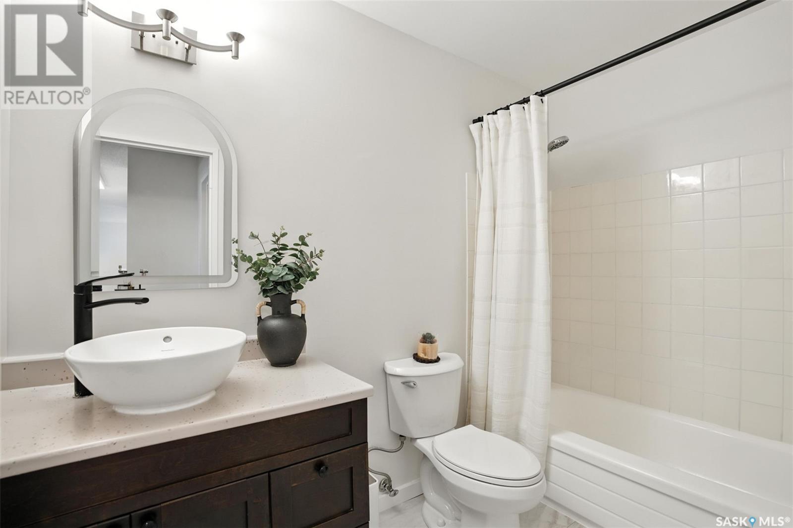 Photo 13 of 103 3302 33rd Street W, Saskatoon SK