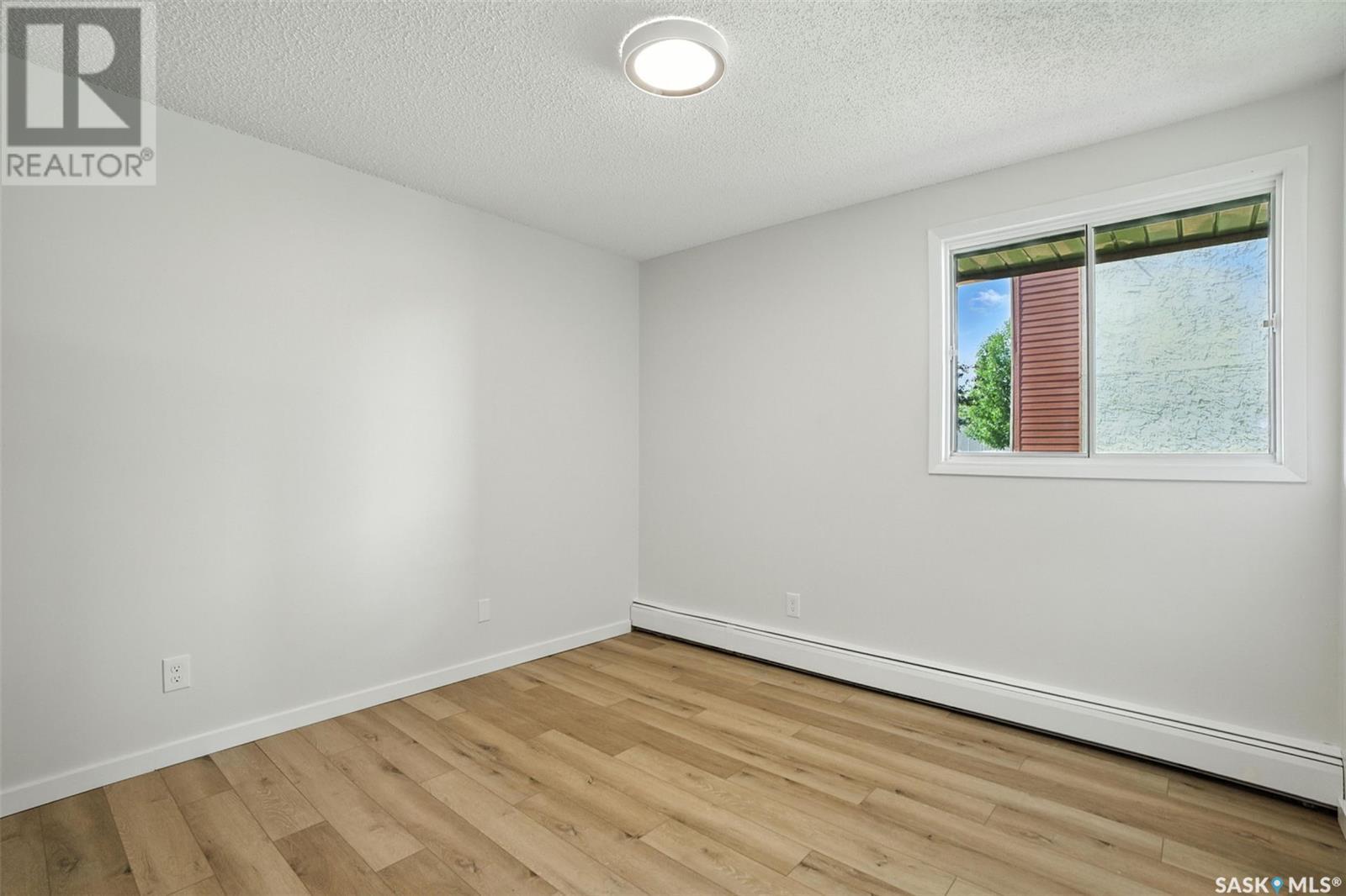 Photo 14 of 103 3302 33rd Street W, Saskatoon SK
