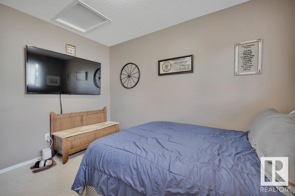 Photo 24 of 57 Cavan Cr, Sherwood Park AB