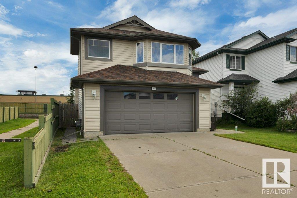 Photo 3 of 57 Cavan Cr, Sherwood Park AB