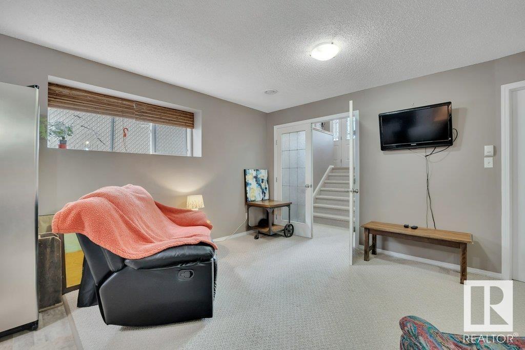 Photo 33 of 57 Cavan Cr, Sherwood Park AB