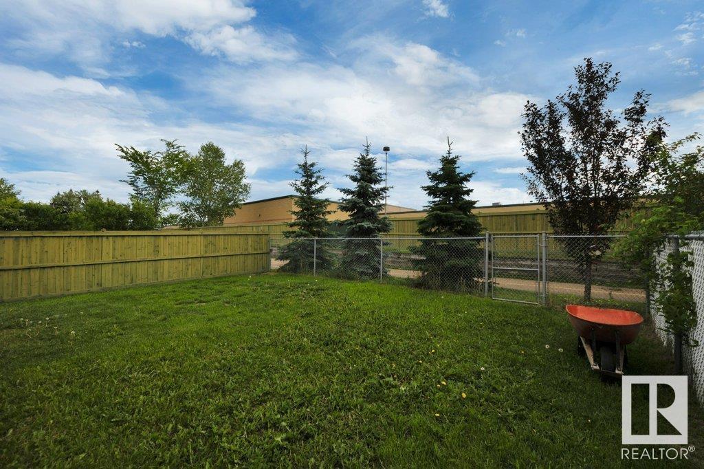 Photo 52 of 57 Cavan Cr, Sherwood Park AB