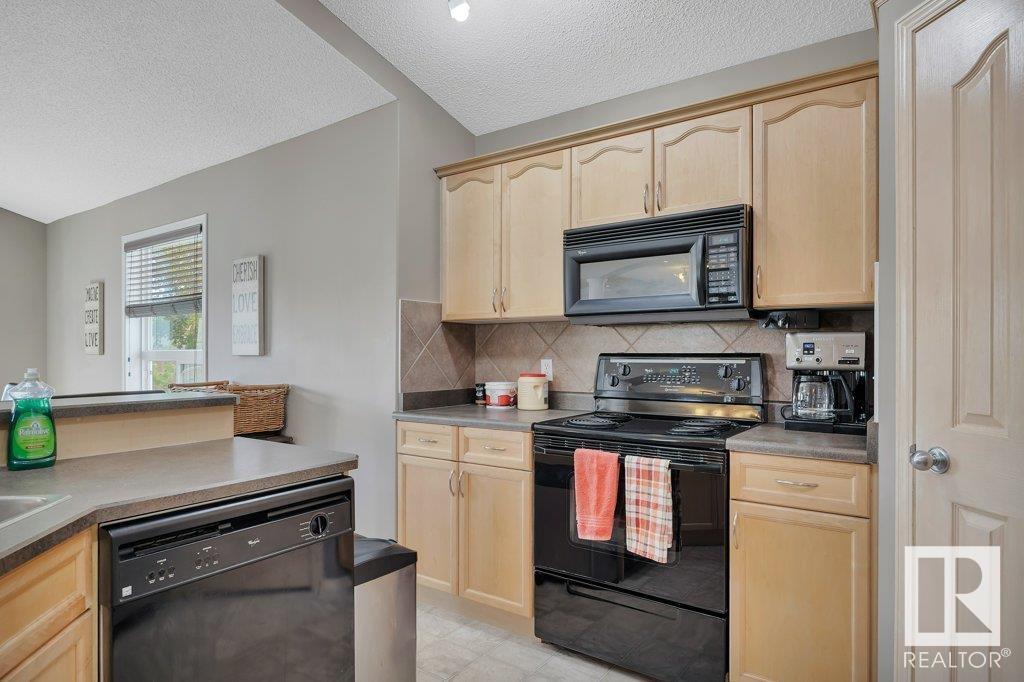 Photo 9 of 57 Cavan Cr, Sherwood Park AB