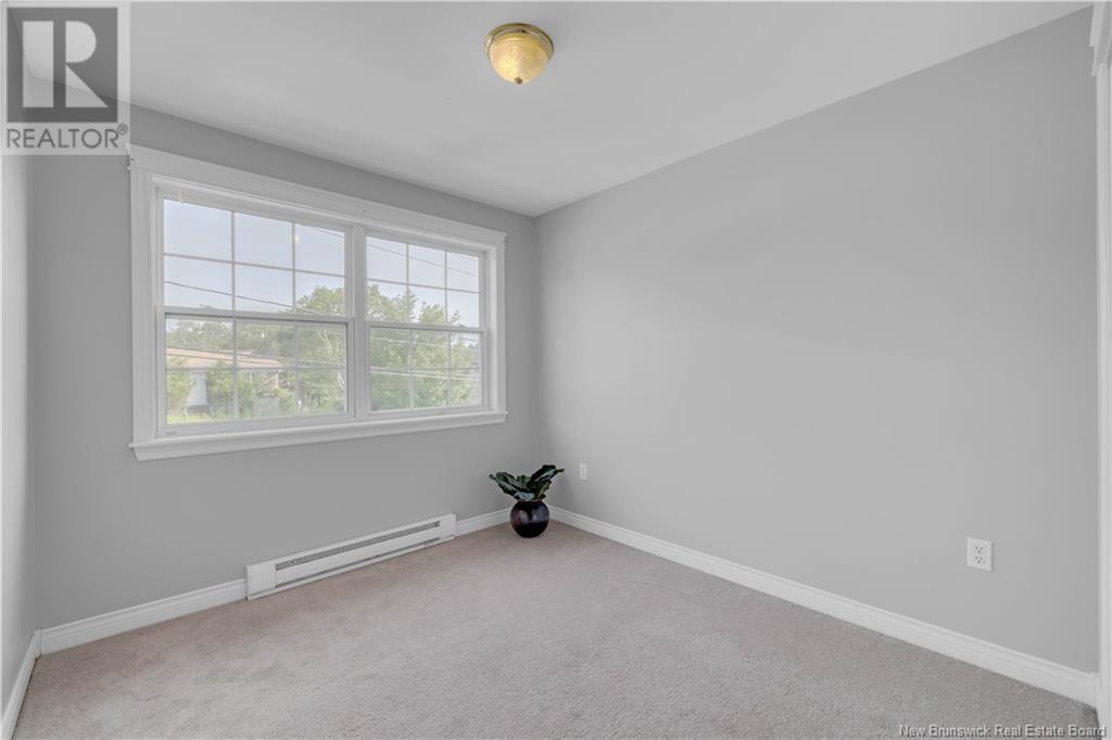 Photo 17 of 86 Thornbrough Street, Saint John NB