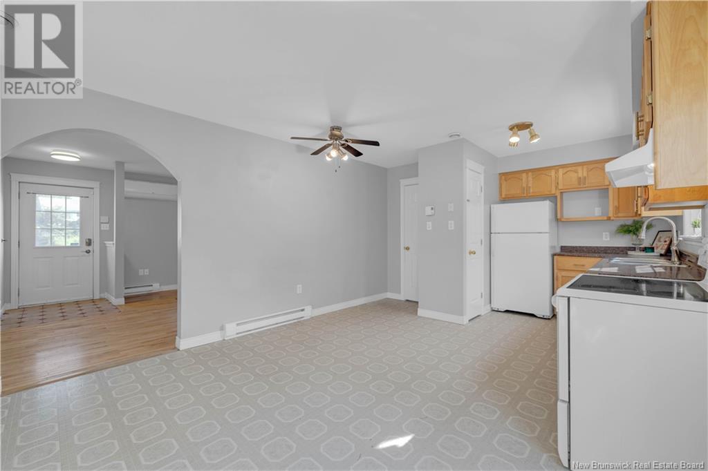 Photo 7 of 86 Thornbrough Street, Saint John NB