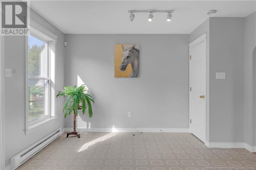 Photo 9 of 86 Thornbrough Street, Saint John NB