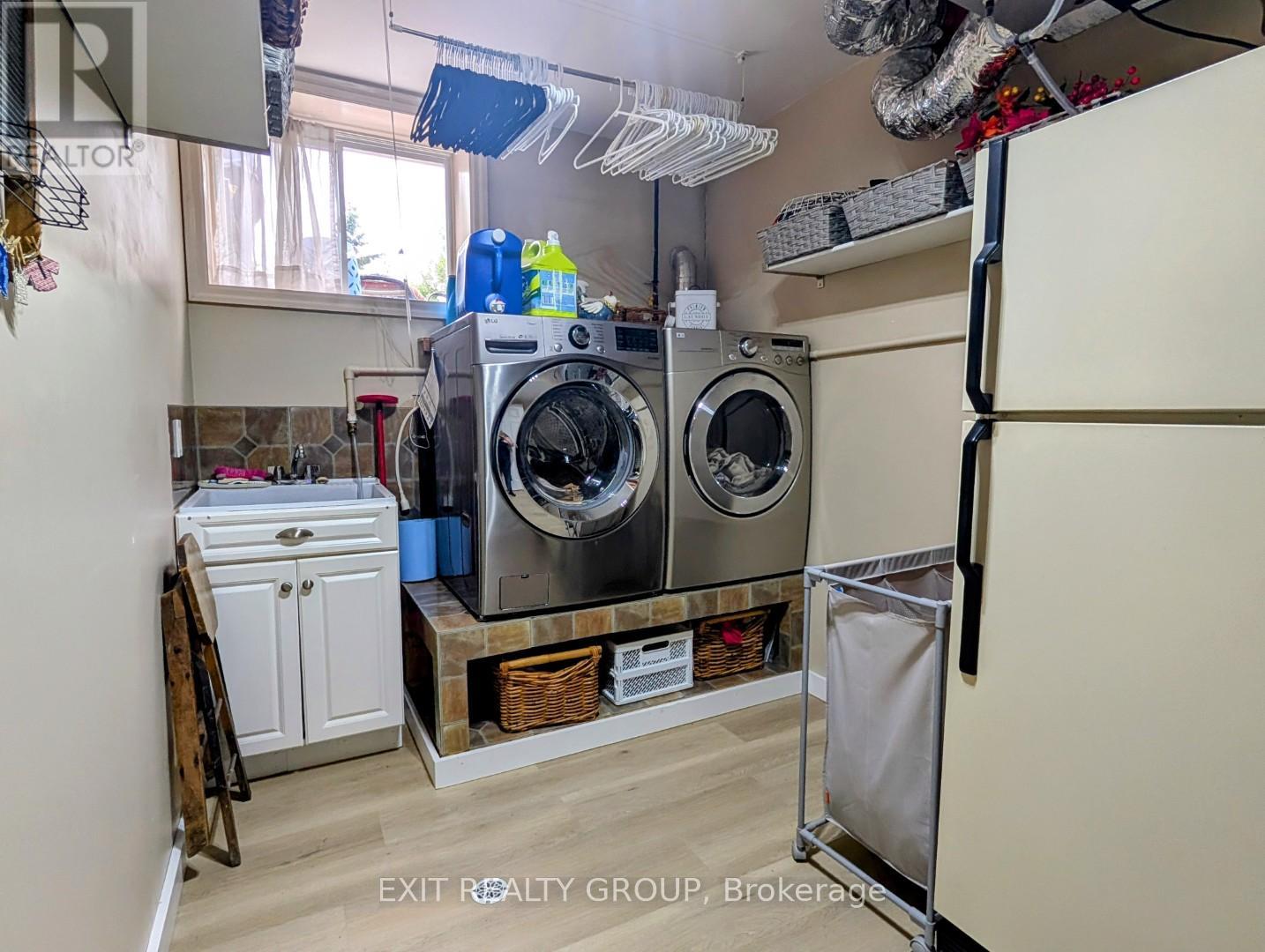 Photo 11 of 76 John Dillingno Street, Tay ON