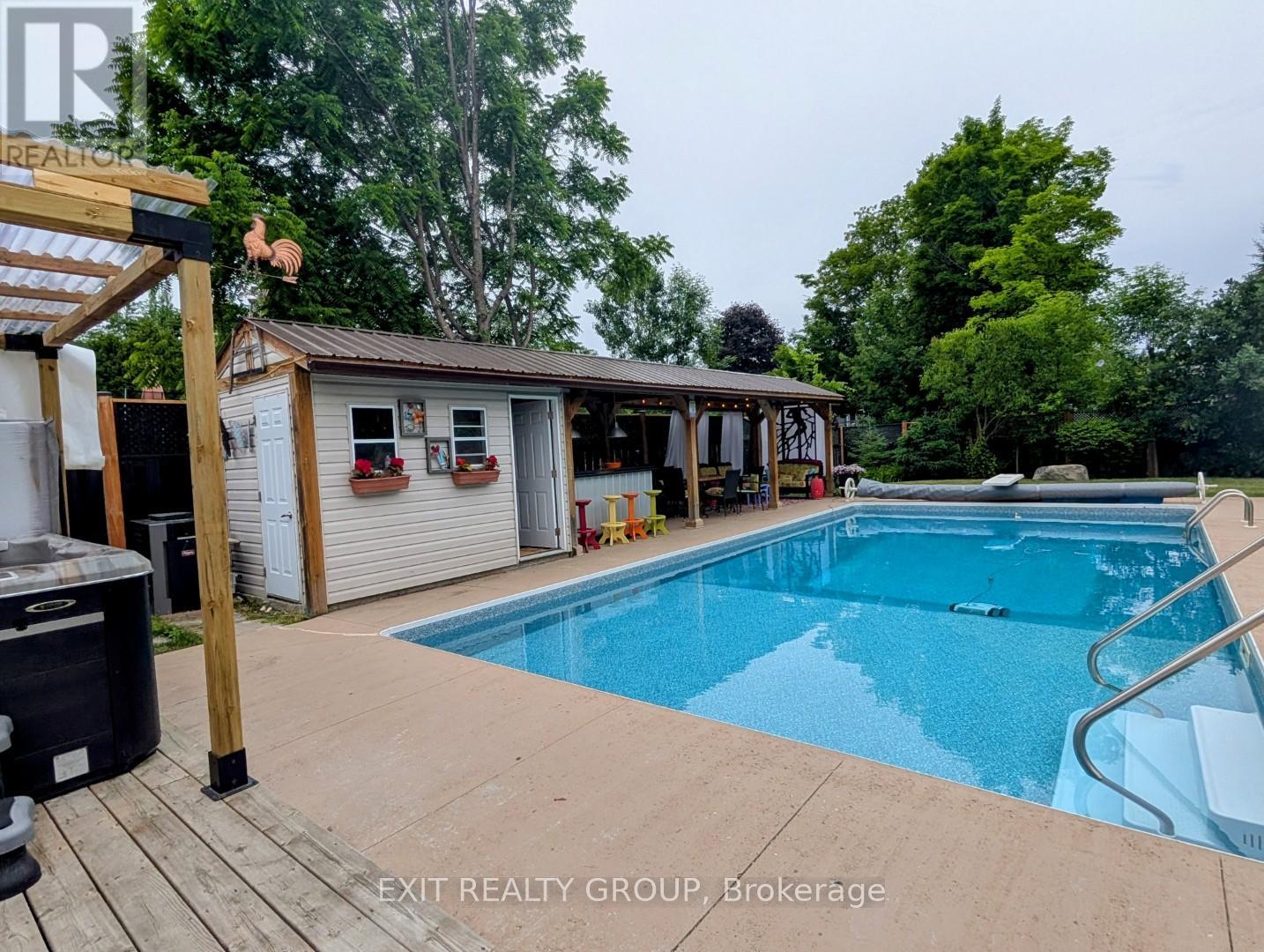 Photo 27 of 76 John Dillingno Street, Tay ON