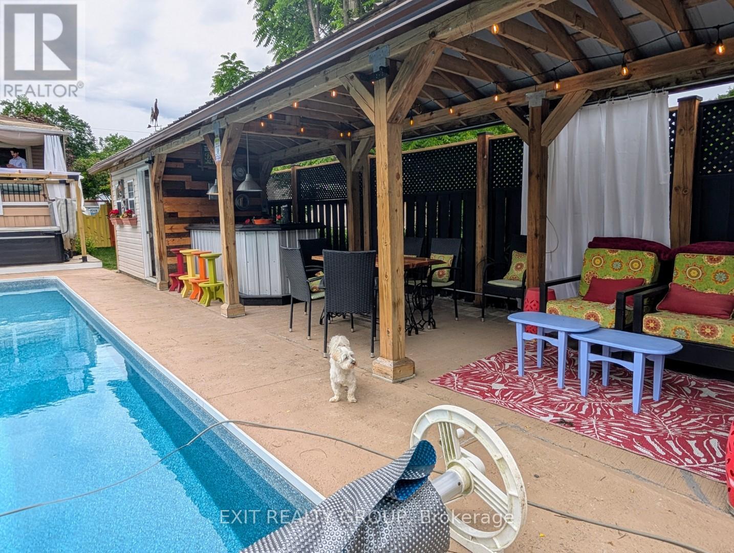 Photo 40 of 76 John Dillingno Street, Tay ON