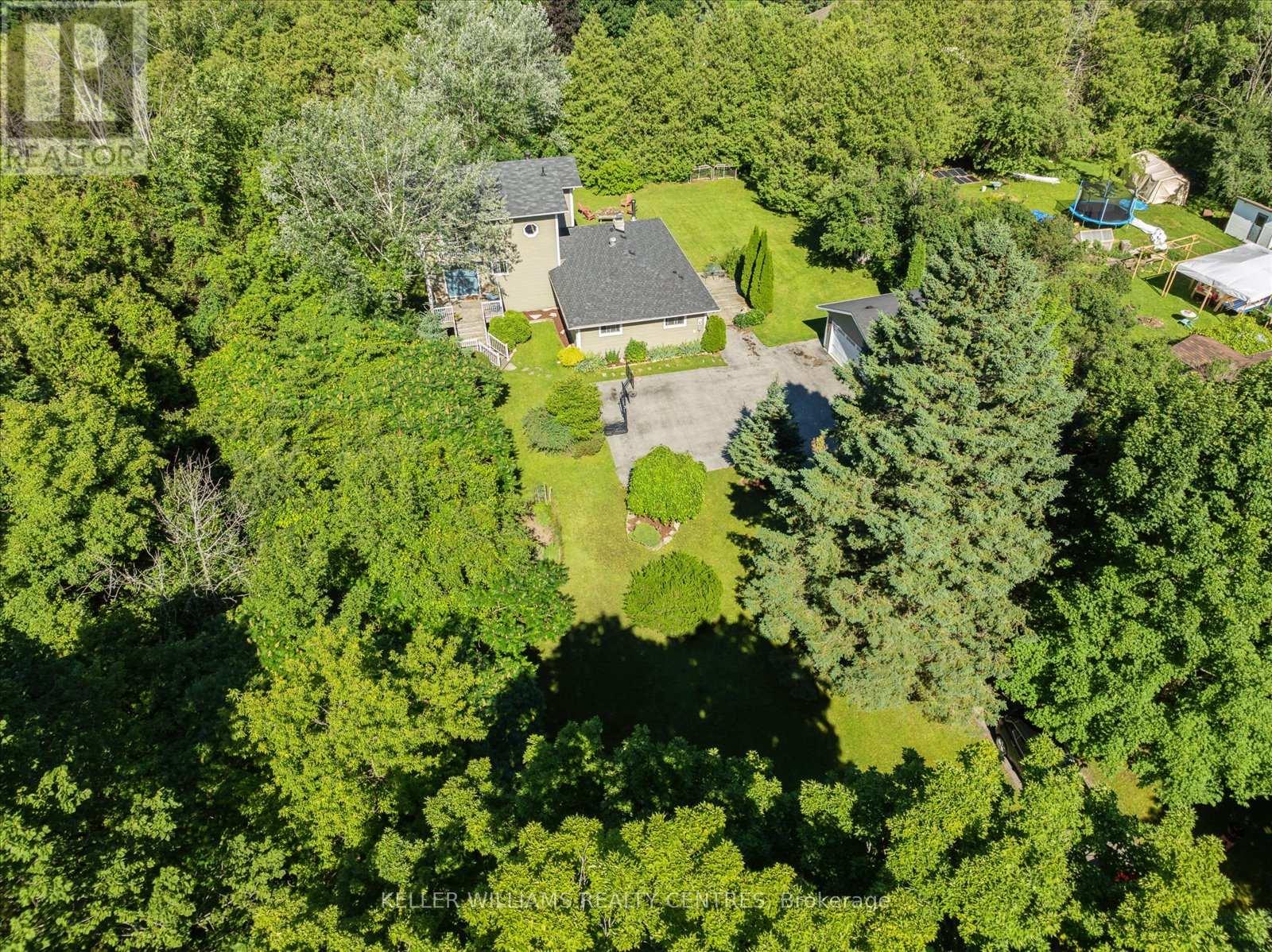 Photo 12 of 623 Varney Road, Georgina ON