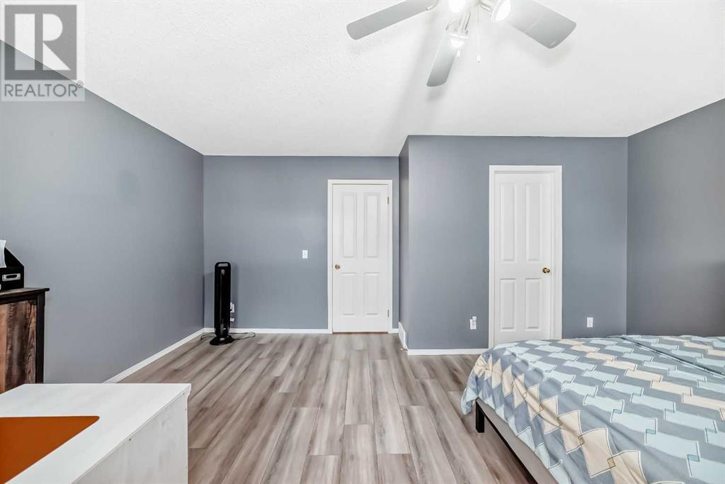 Single Family House for Sale in  Millview Green SW Millrise Calgary 