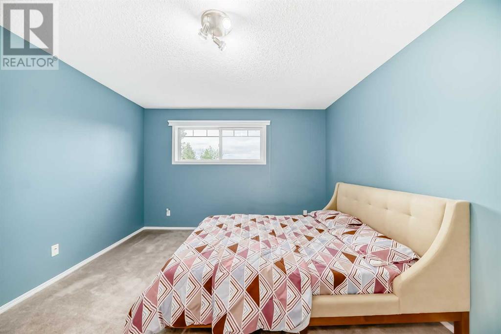 Single Family House for Sale in  Millview Green SW Millrise Calgary 