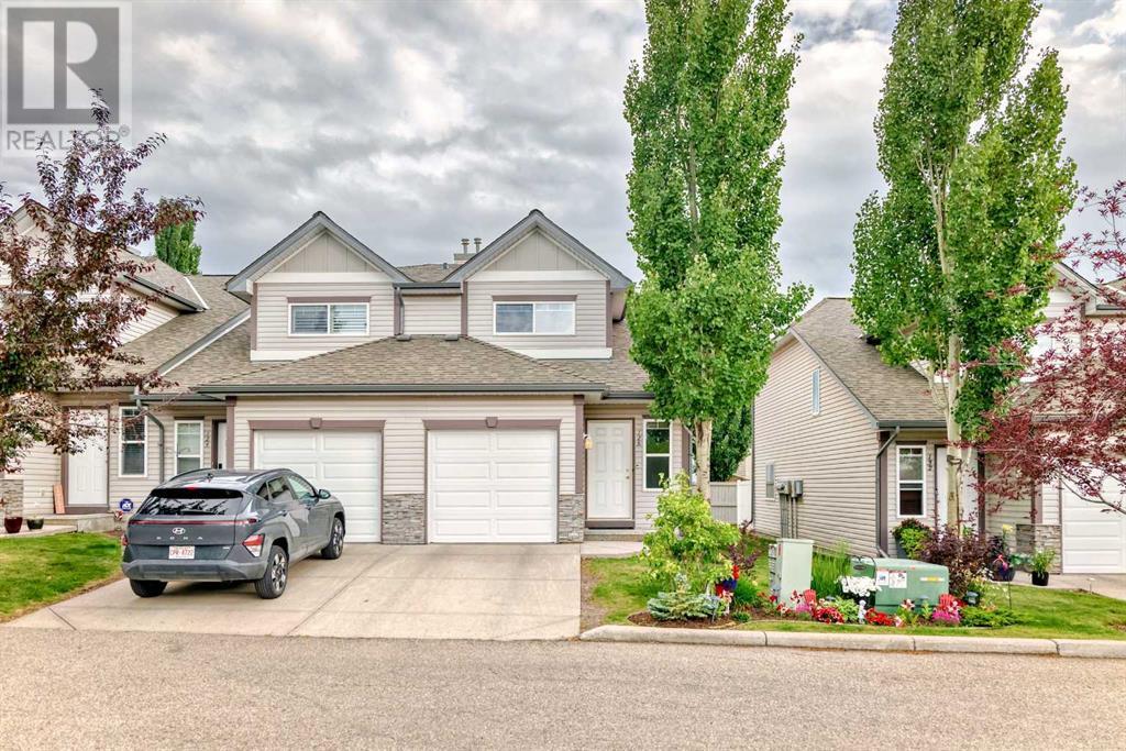 Single Family House for Sale in  Millview Green SW Millrise Calgary 