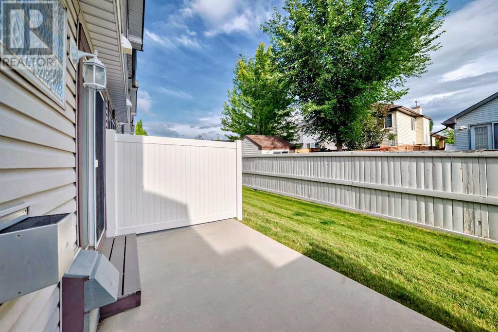 Single Family House for Sale in  Millview Green SW Millrise Calgary 