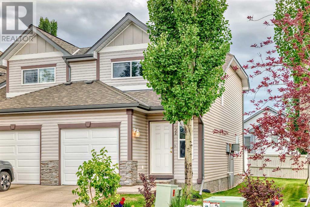 Single Family House for Sale in  Millview Green SW Millrise Calgary 