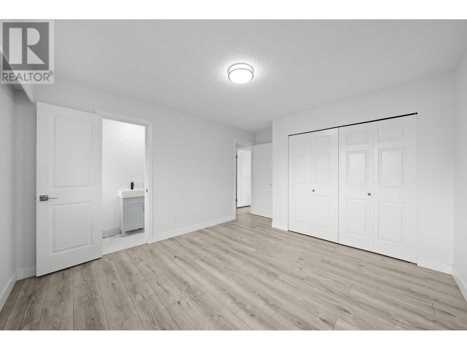 Photo 11 of 23095 117 Avenue, Maple Ridge BC