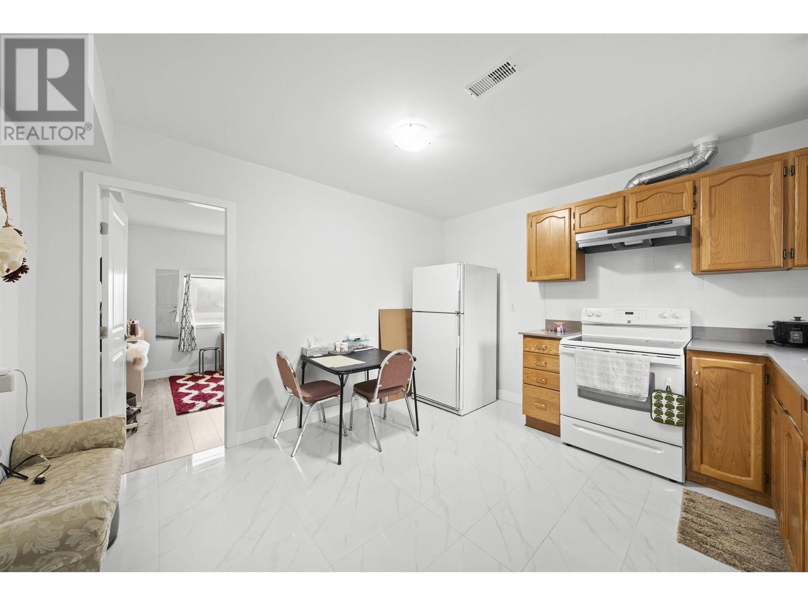 Photo 19 of 23095 117 Avenue, Maple Ridge BC