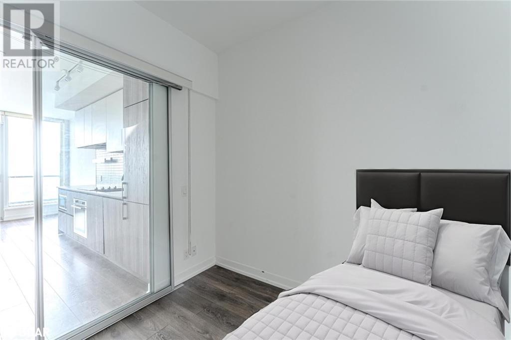 Photo 8 of 5 Buttermill Avenue Unit Ph 05, Vaughan ON