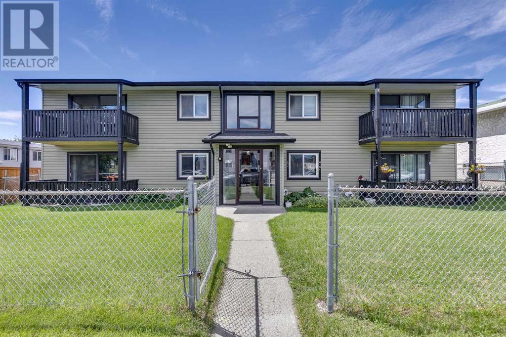 Multi-family House for Sale in   Street NW Bowness Calgary 