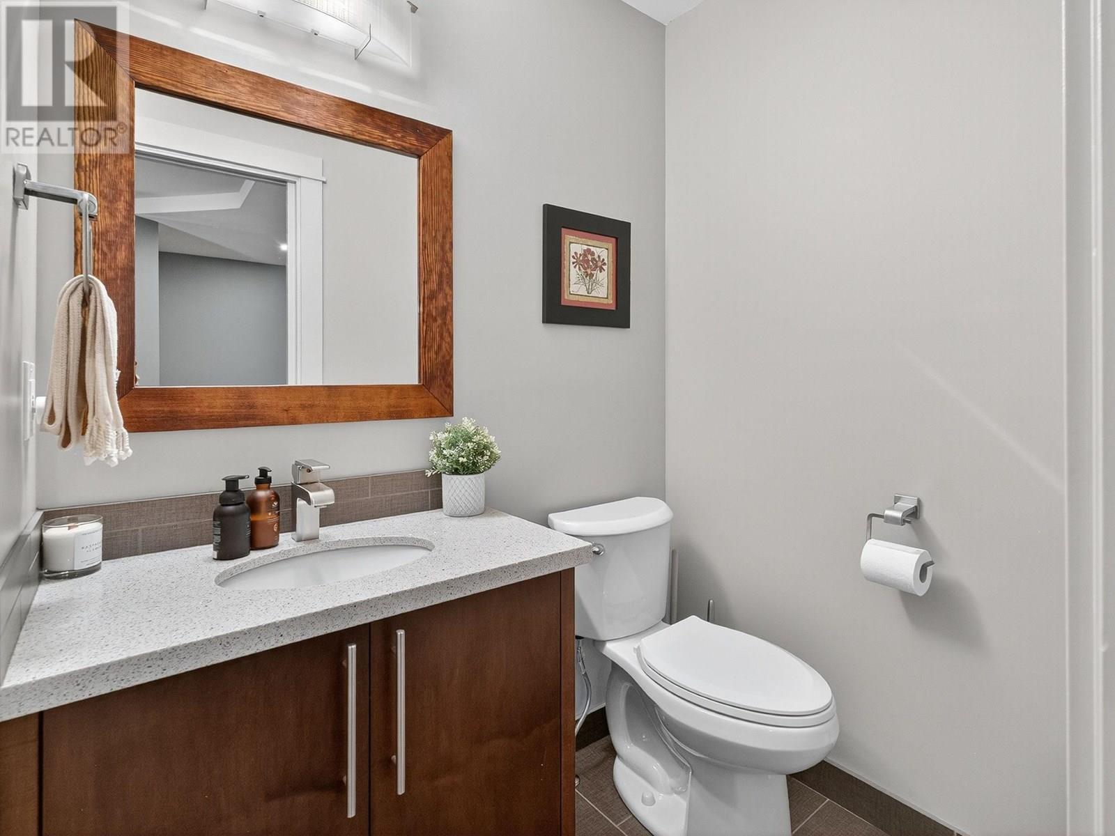  1661 Pritchard Drive, West Kelowna