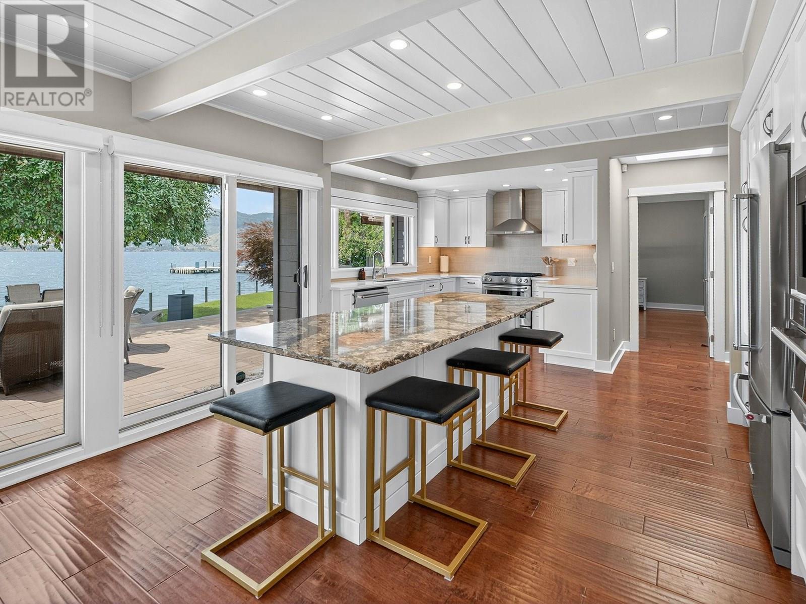  1661 Pritchard Drive, West Kelowna