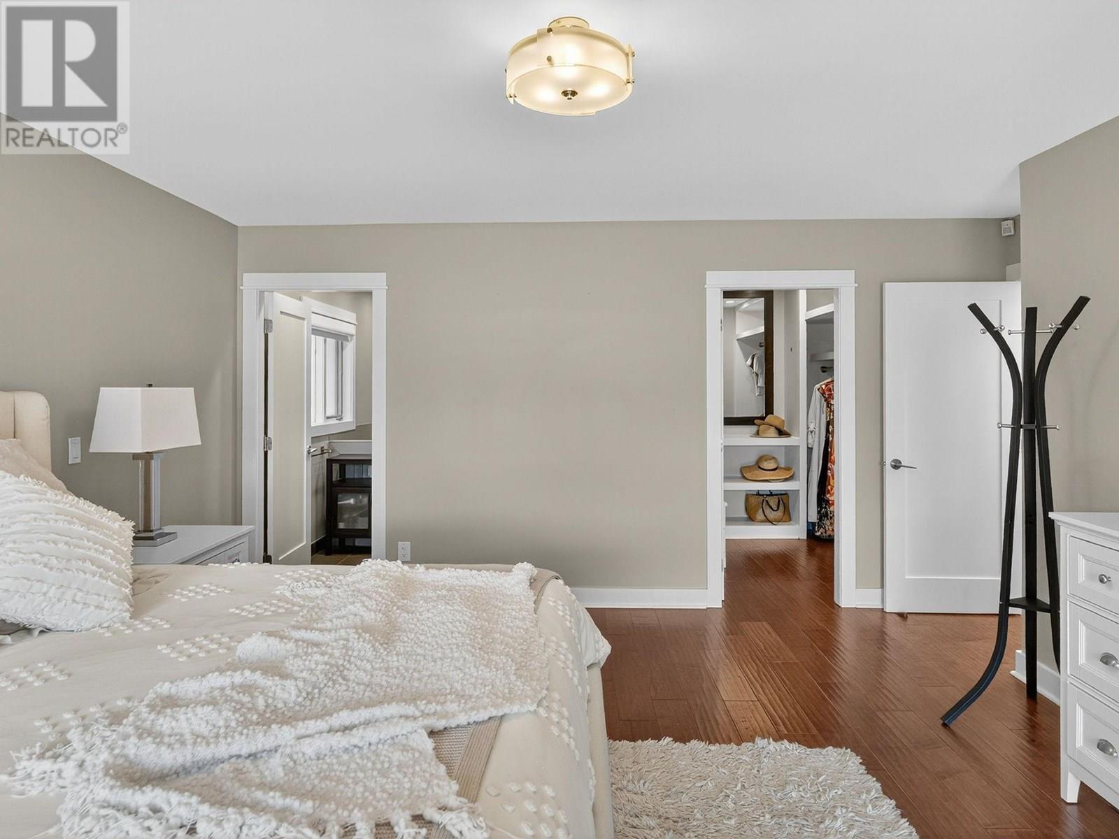  1661 Pritchard Drive, West Kelowna