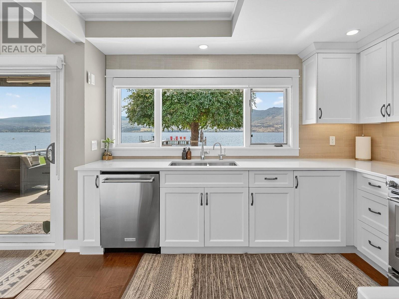  1661 Pritchard Drive, West Kelowna