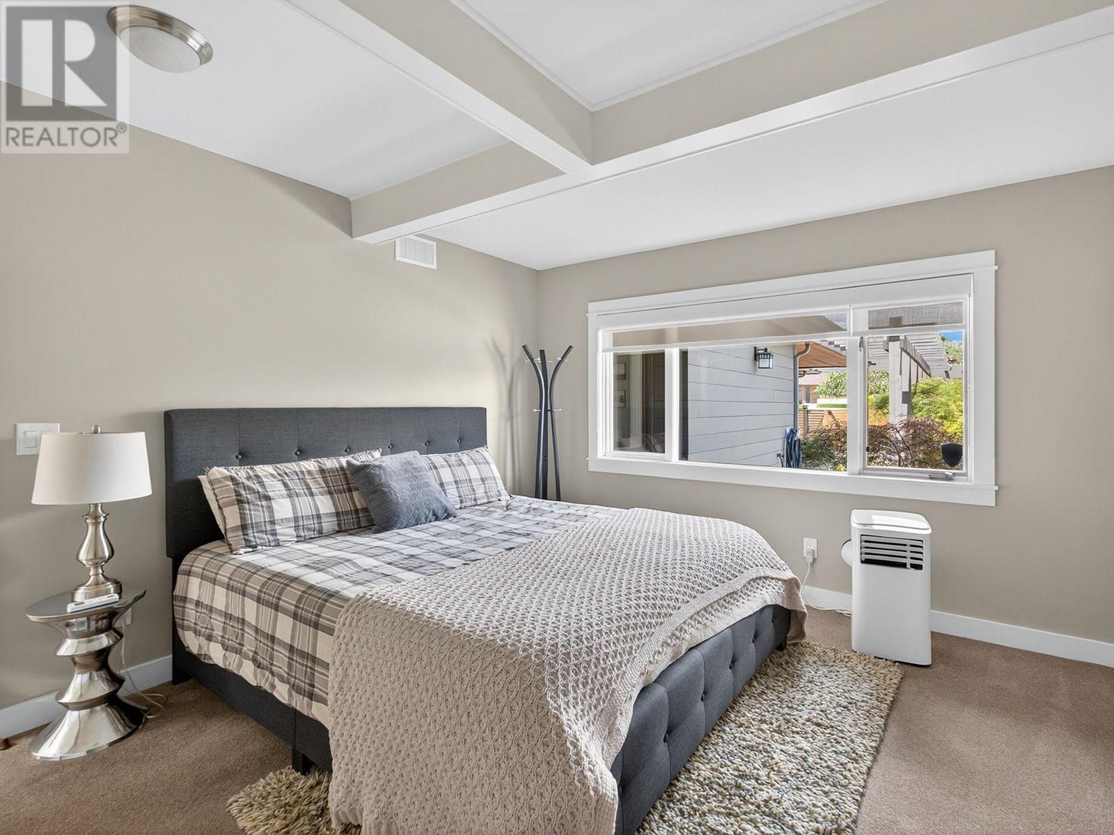 1661 Pritchard Drive, West Kelowna