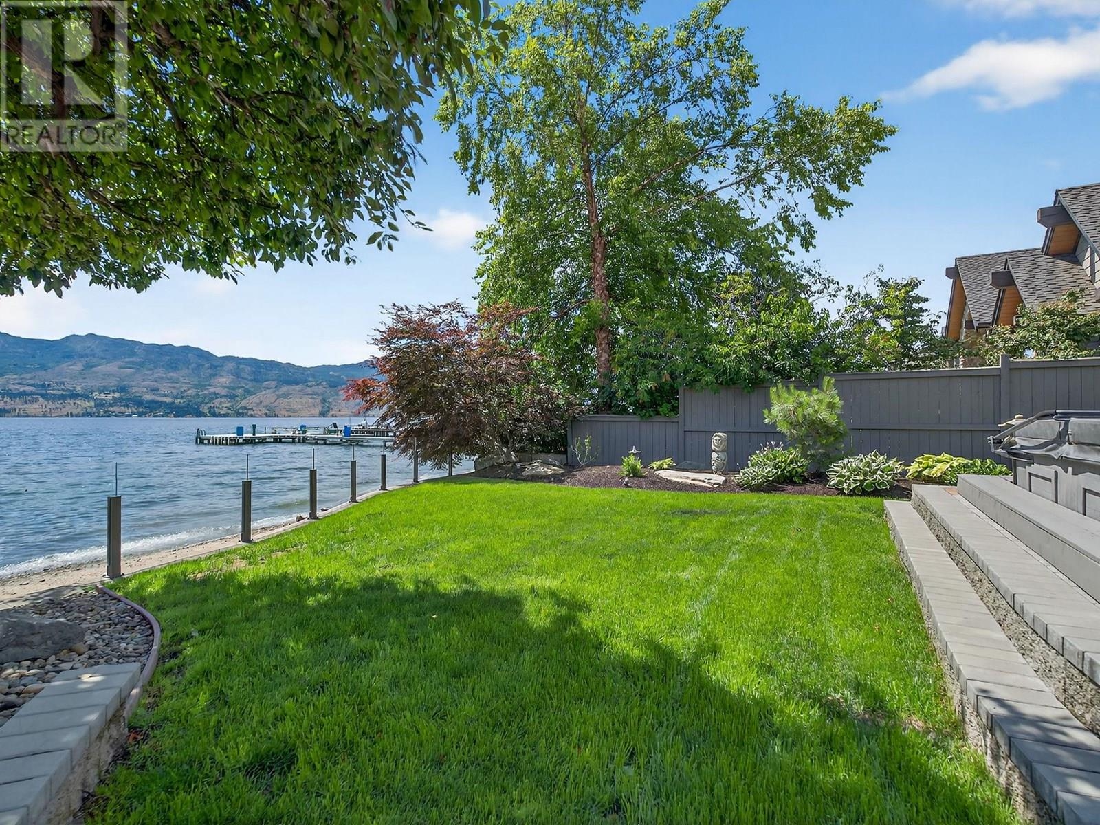  1661 Pritchard Drive, West Kelowna
