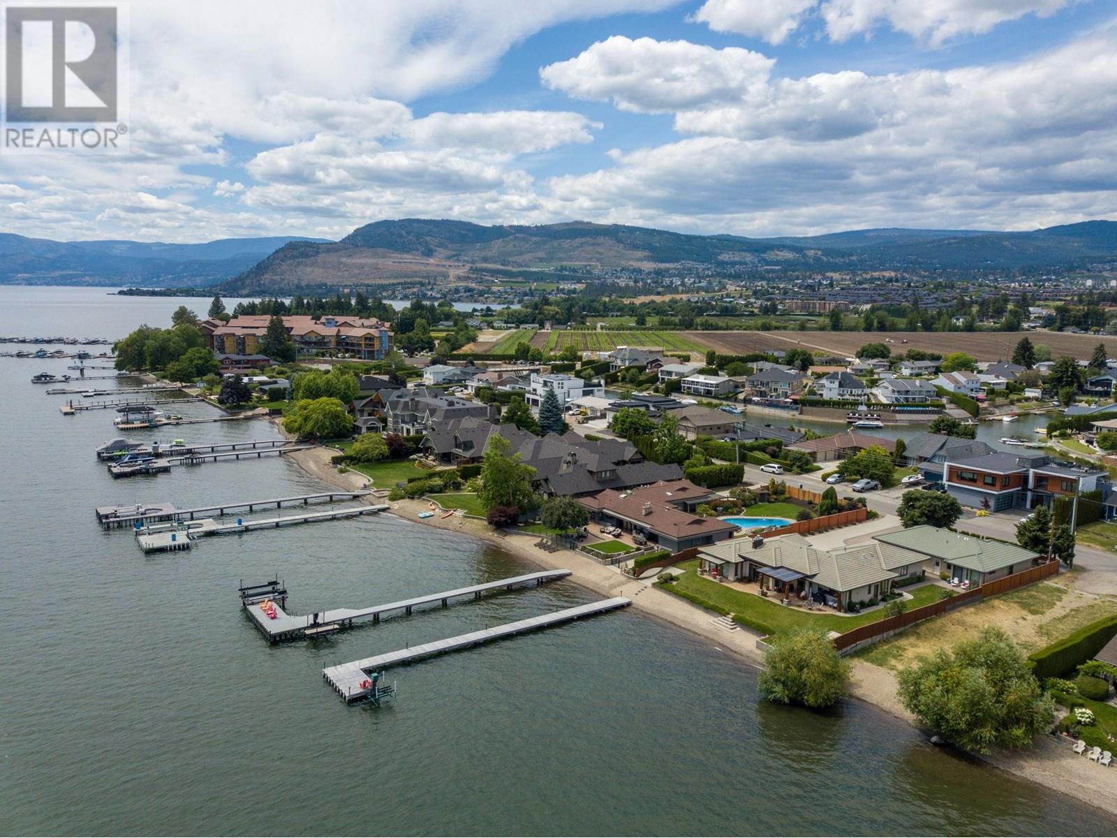  1661 Pritchard Drive, West Kelowna