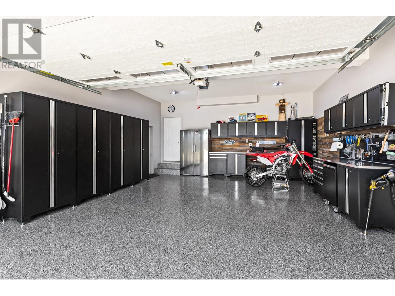 1441 Black Mountain Crescent, Kelowna