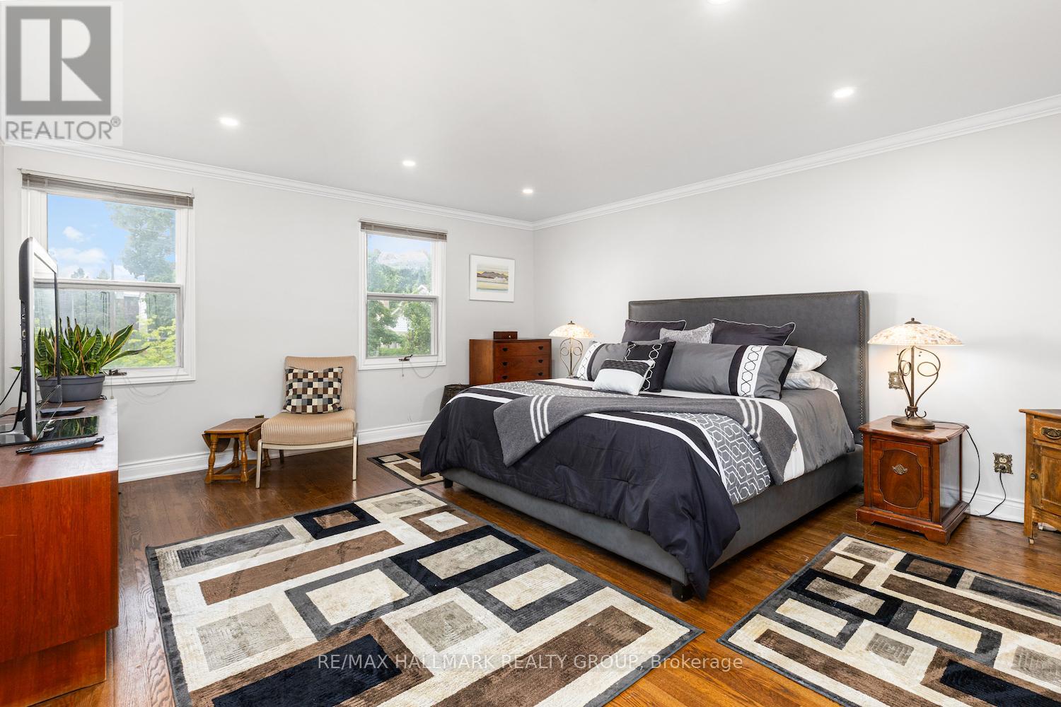 Photo 1 of 2435 Georgina Drive, Ottawa ON
