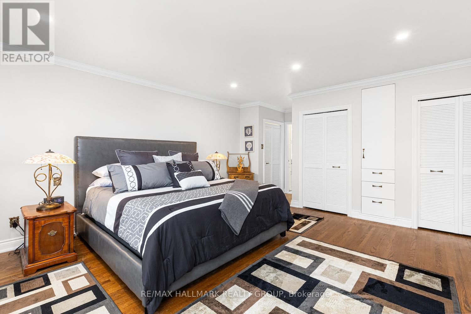 Photo 35 of 2435 Georgina Drive, Ottawa ON