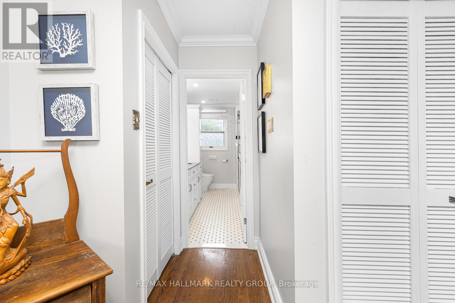 Photo 21 of 2435 Georgina Drive, Ottawa ON