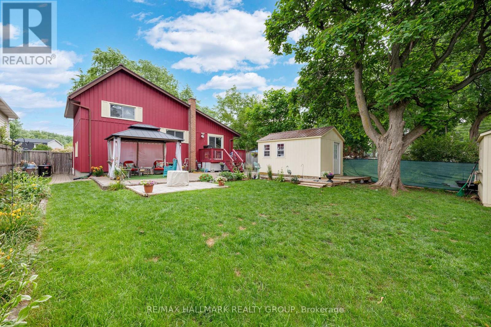 Photo 31 of 1182 Queensland Place, Brockville ON