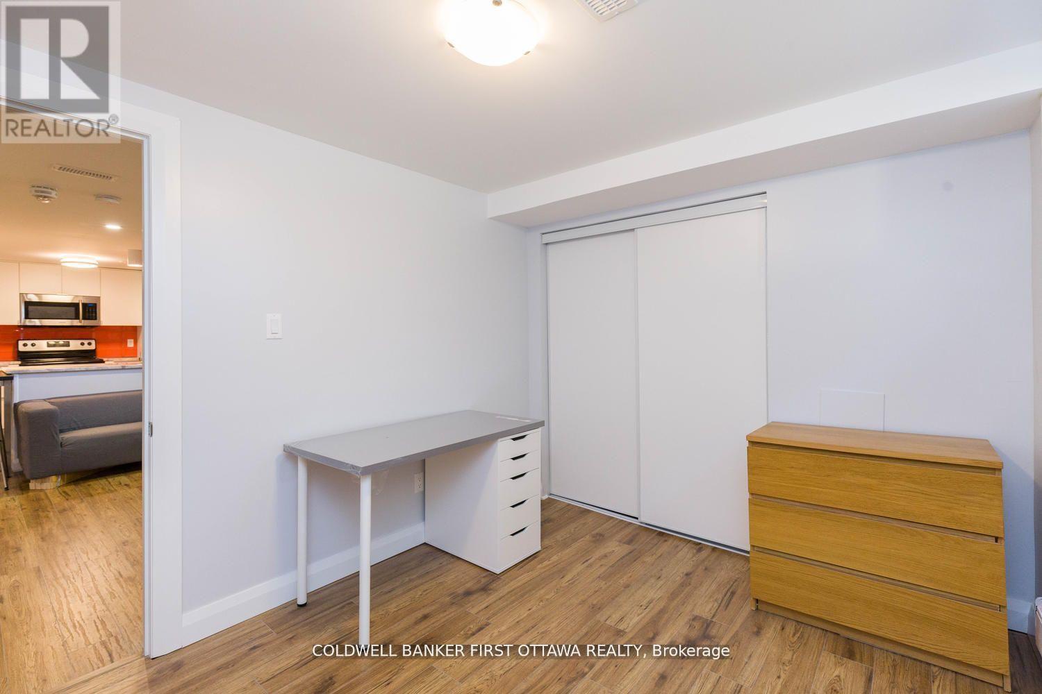 Photo 13 of 34 Westwood Drive, Ottawa ON