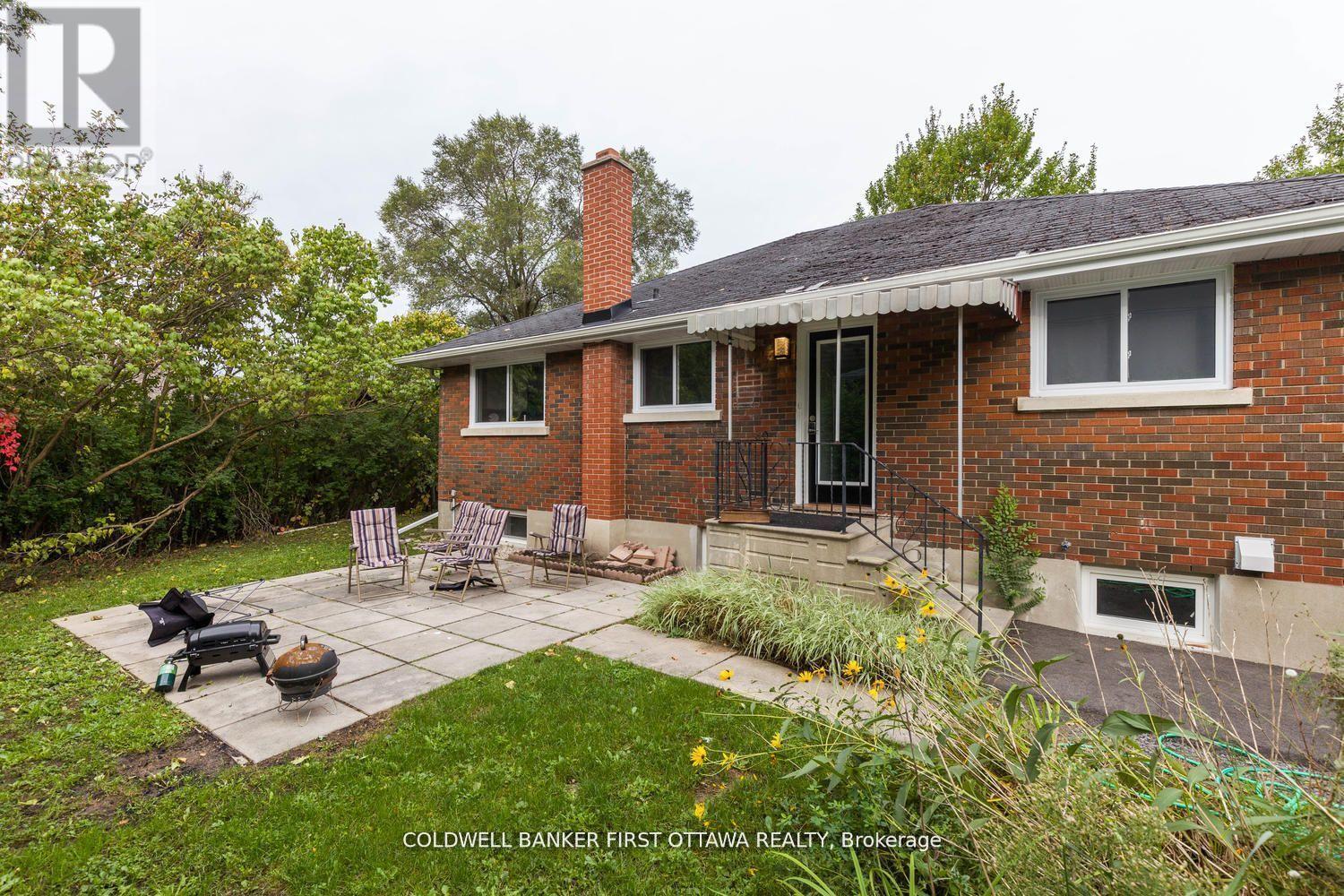 Photo 22 of 34 Westwood Drive, Ottawa ON