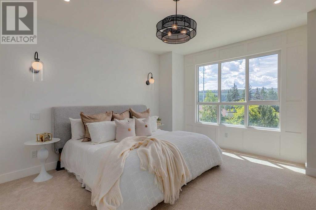 Single Family House for Sale in   Avenue NW Montgomery Calgary 