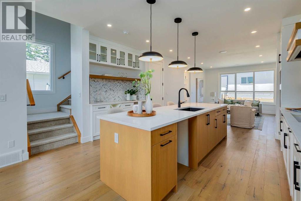 Single Family House for Sale in   Avenue NW Montgomery Calgary 