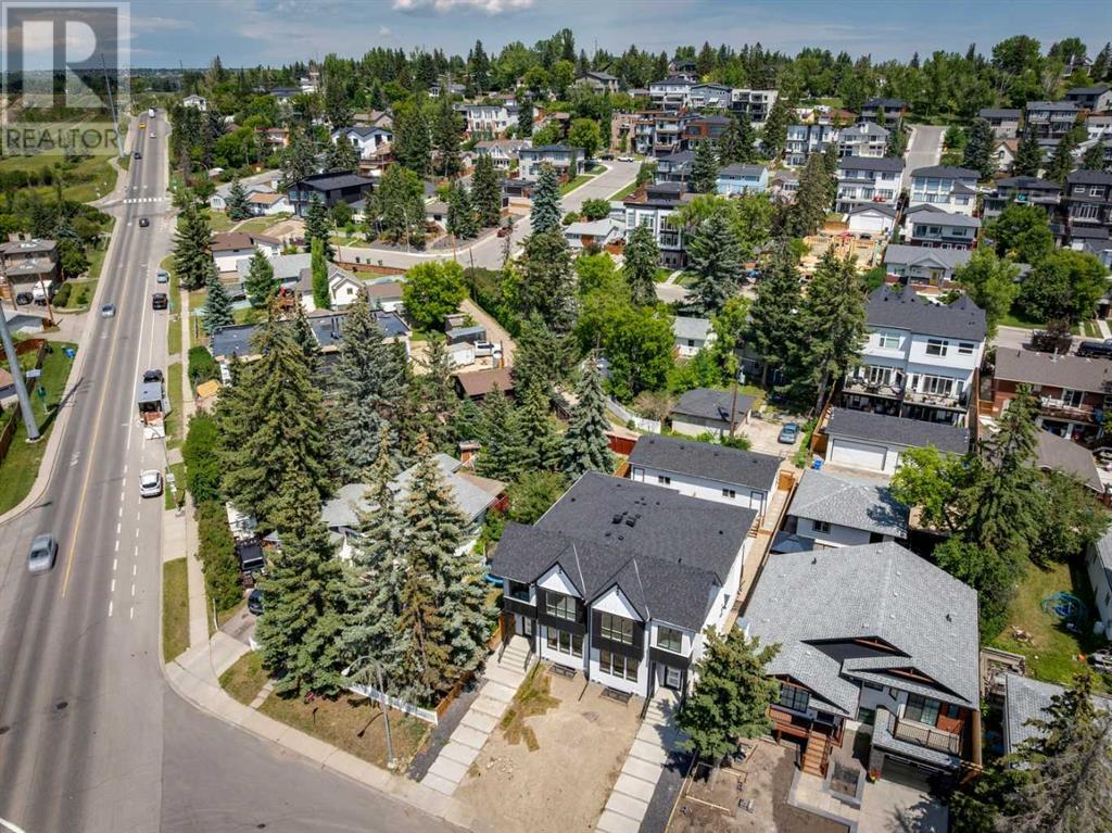 Single Family House for Sale in   Avenue NW Montgomery Calgary 